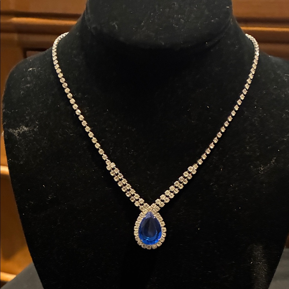 Elegant Blue and Clear Rhinestone Silver Tone Teardrop Necklace
